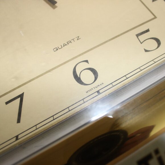 3/$118❤️new sealed SKYTIMER mid-century style gold octagonal wall clock Taiwan - Picture 7 of 10